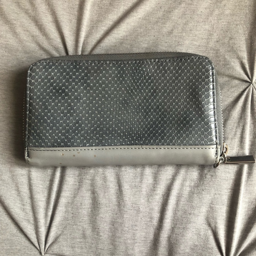 Wallet - Picture 3 of 4